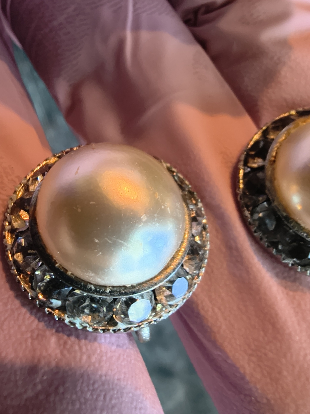Vintage Pearl Style With Stones Earrings